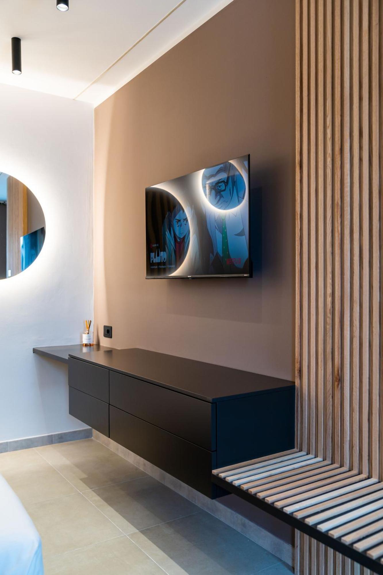 La Pergola Suites Дособуоно Екстериор снимка